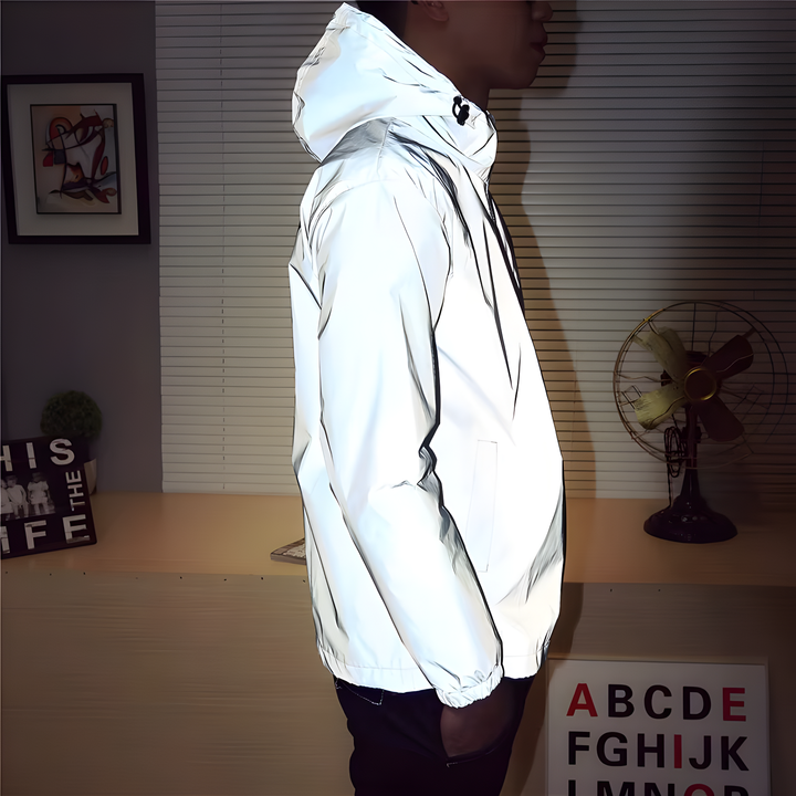 ReflectSafe™ Regenjacke – Hochreflektierend und Wetterfest für Damen und Herren.